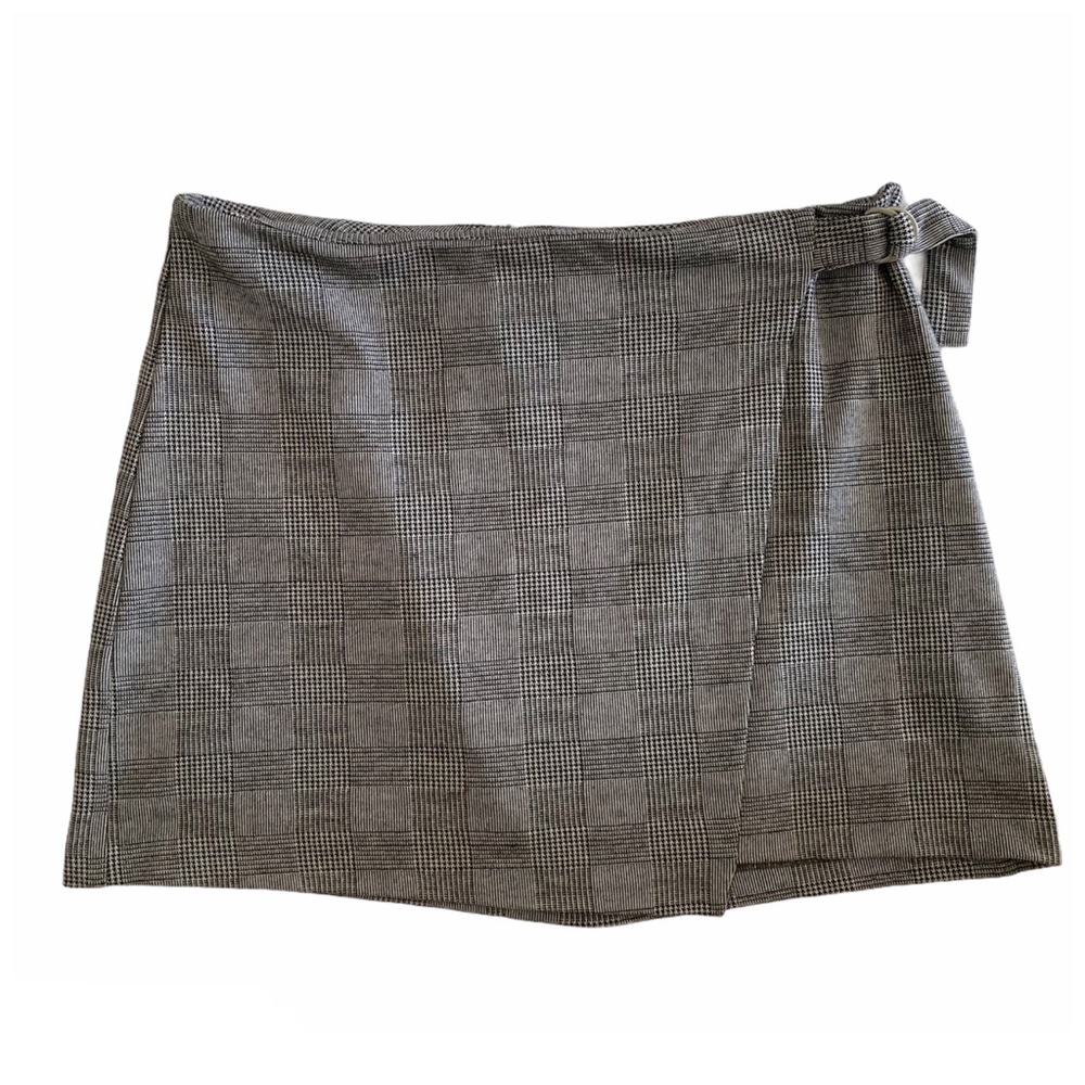 Mossimo Plaid Mini Skirt - 12
